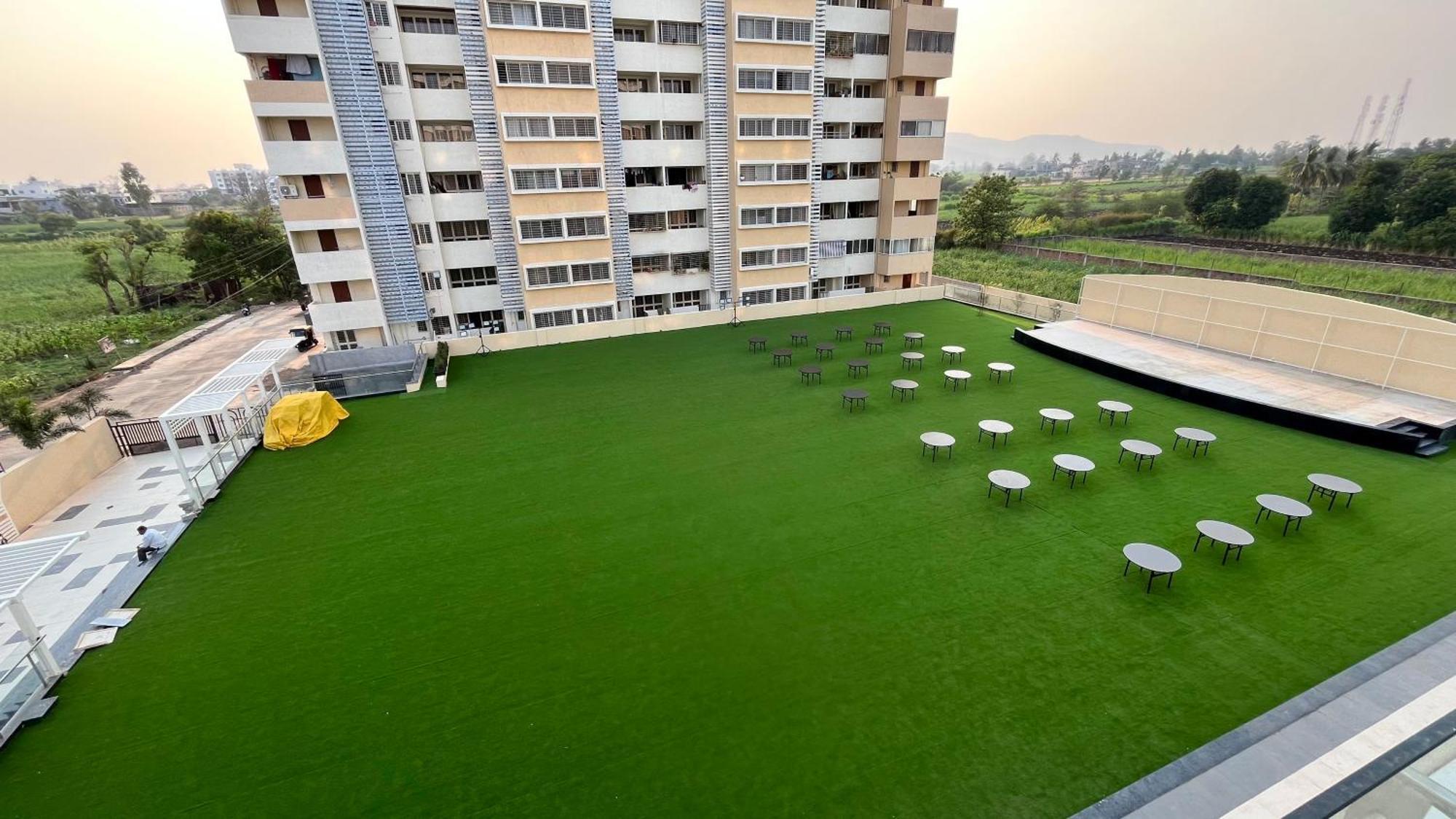 Vits Satyajeet Karad Hotel Exterior foto